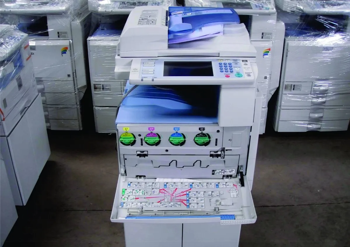 Ricoh MP C2551, foto 1 de 5